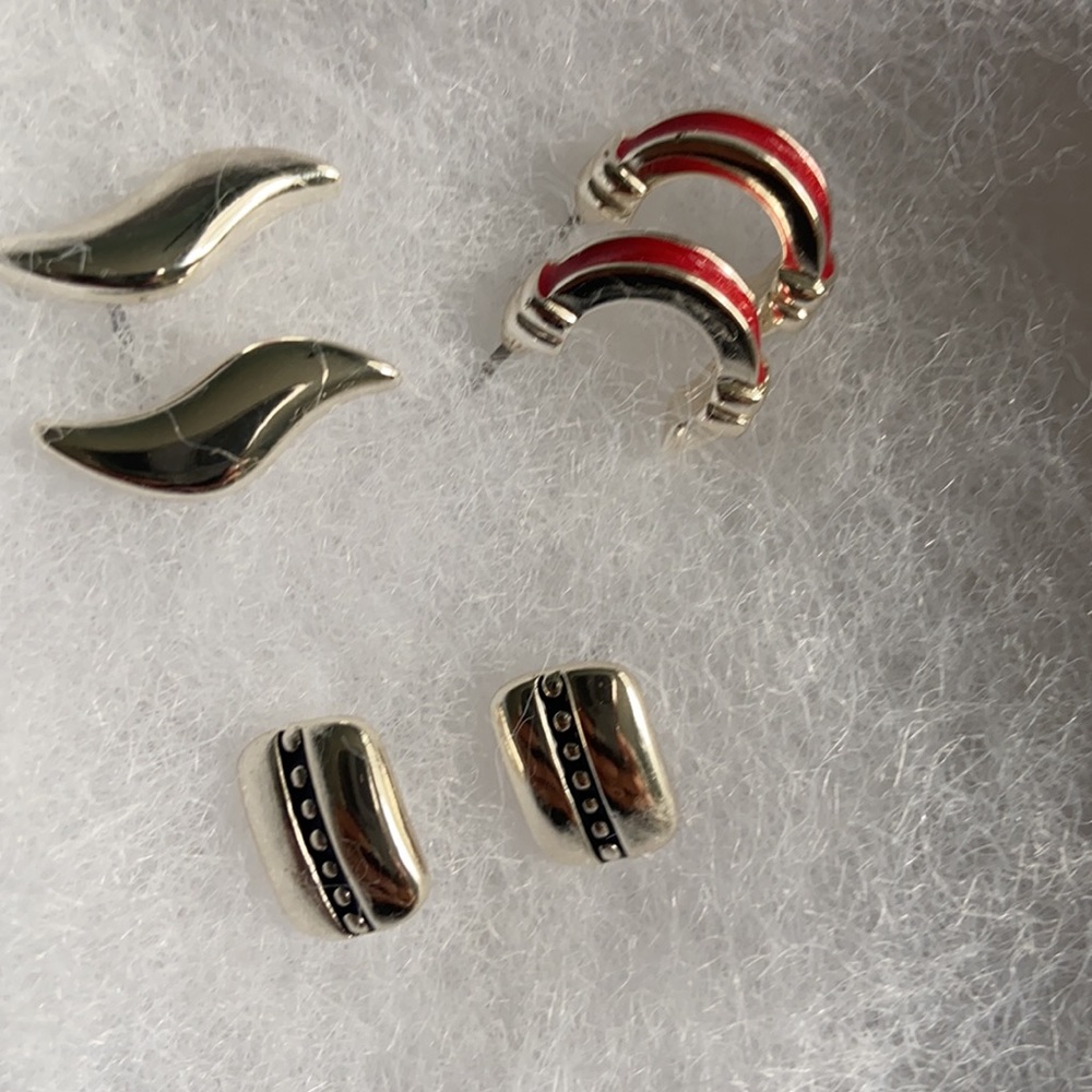 Three sets of earrings NEW
